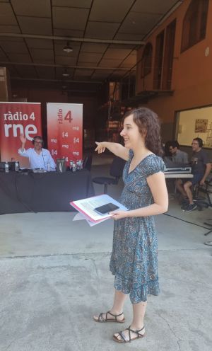 Arriving for a radio interwiew at Caves Agustí Torrellò Mata 2022